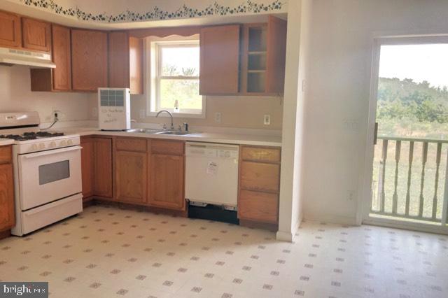 420 Three Bridge Road Newfield, NJ 08344 - Photo 3 of 17