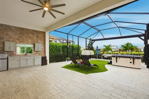 $599,950 | 11160 Southwest Lunata Way, Port St. Lucie, FL 34987