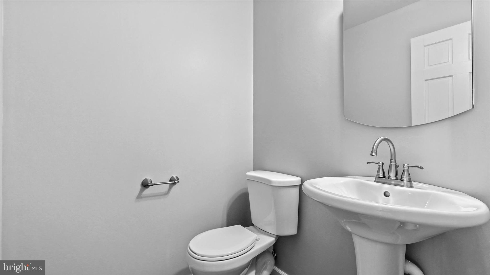 200 Pleasant View Road Hummelstown, PA 17036 - Photo 7 of 32