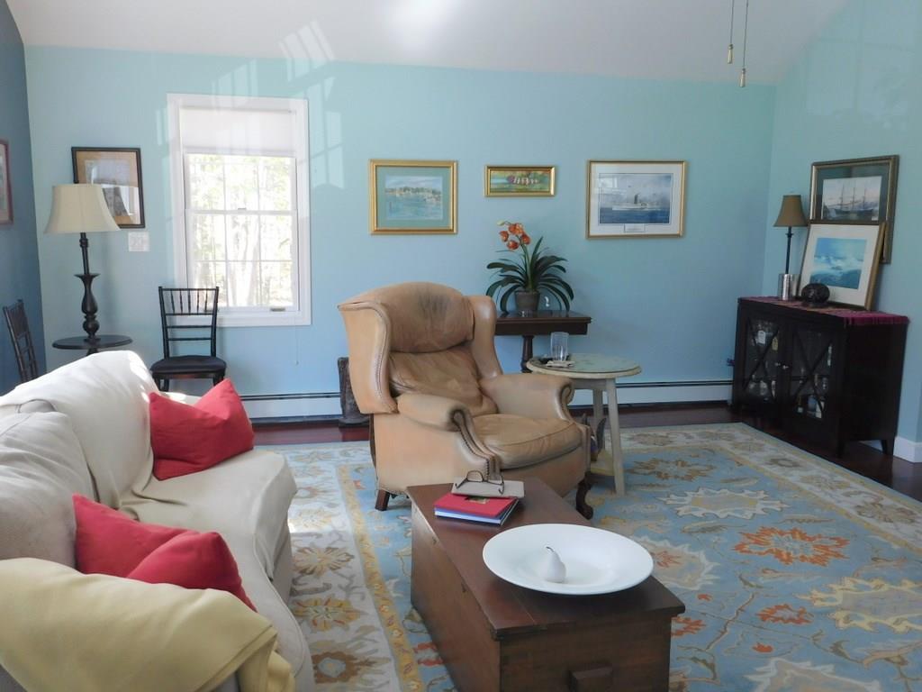 4 Christopher Road Kennebunk, ME 04043 - Photo 7 of 19 Photo