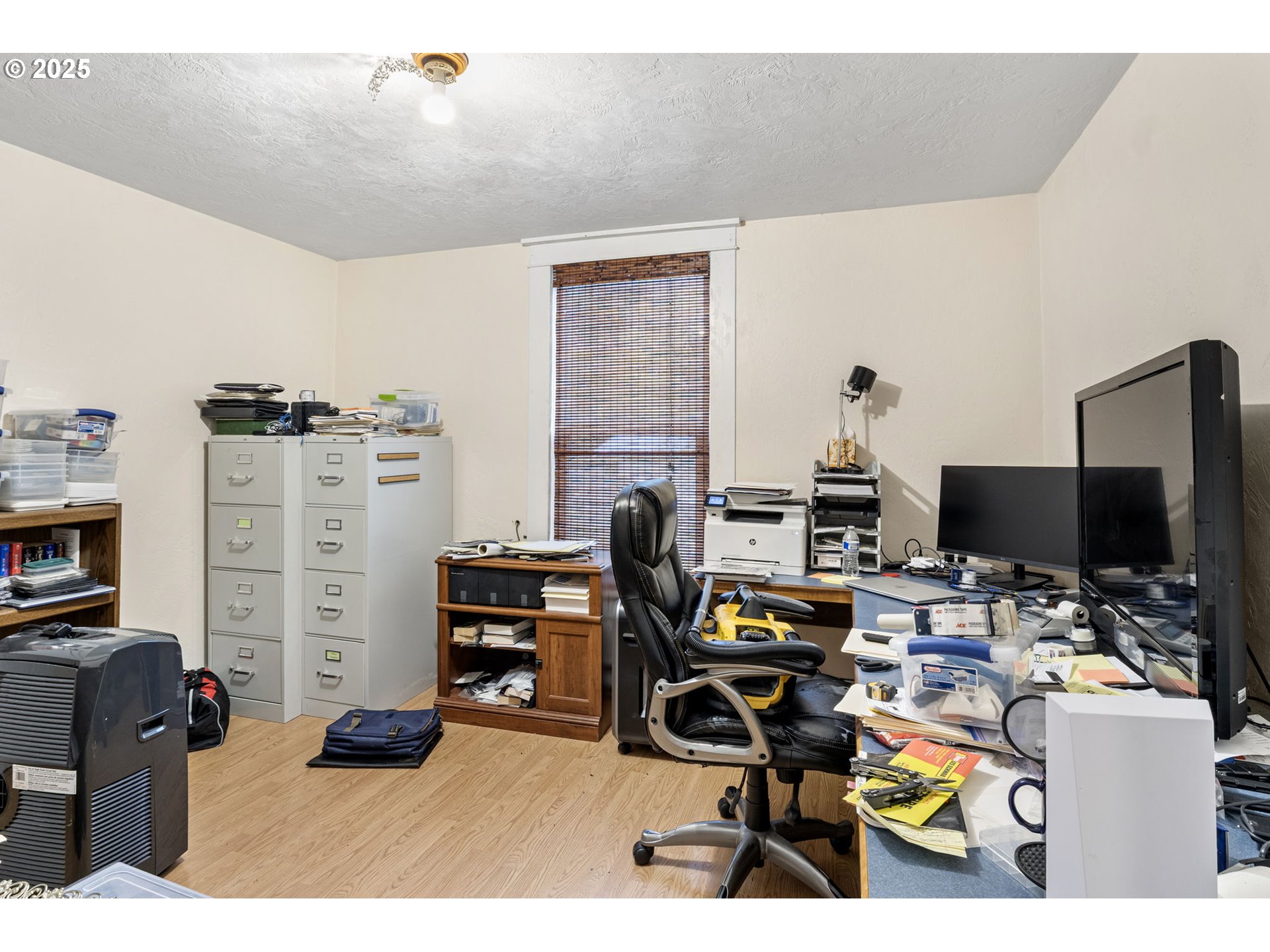 27403 Highway 38 Elkton, OR 97436 - Photo 31 of 48 Bedroom