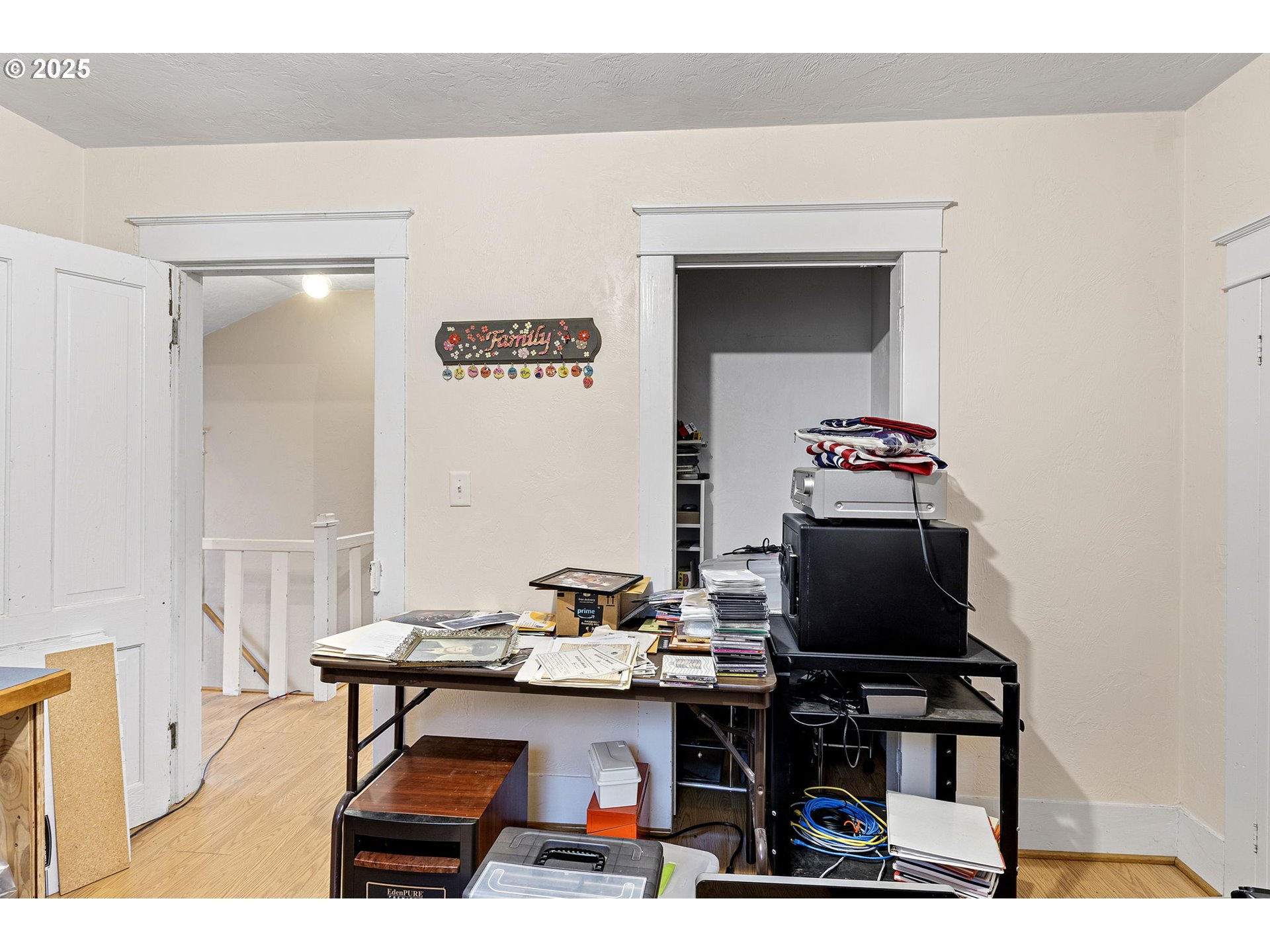 27403 Highway 38 Elkton, OR 97436 - Photo 32 of 48 Bedroom