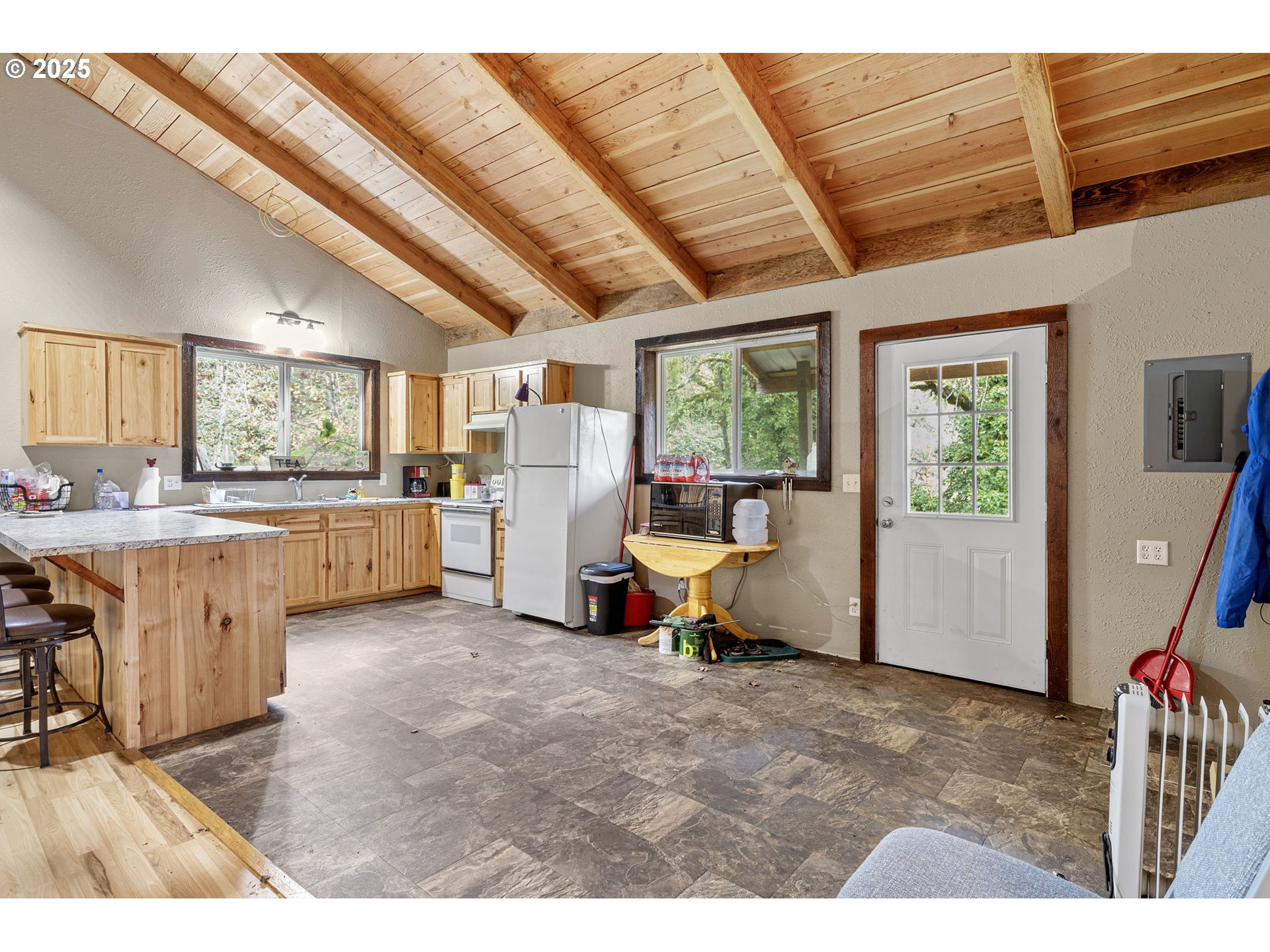 27403 Highway 38 Elkton, OR 97436 - Photo 40 of 48 2nd Residence