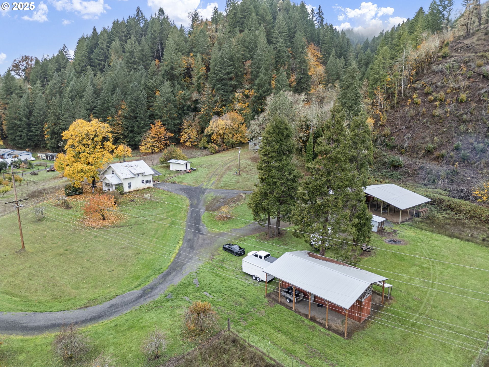 27403 Highway 38 Elkton, OR 97436 - Photo 7 of 48