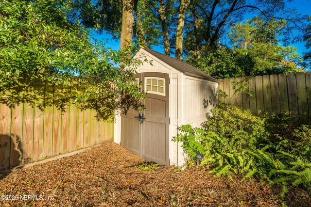 $414,900 | 3301 Hermitage Road East, Jacksonville, FL 32277