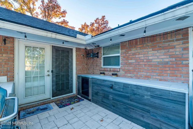 $414,900 | 3301 Hermitage Road East, Jacksonville, FL 32277