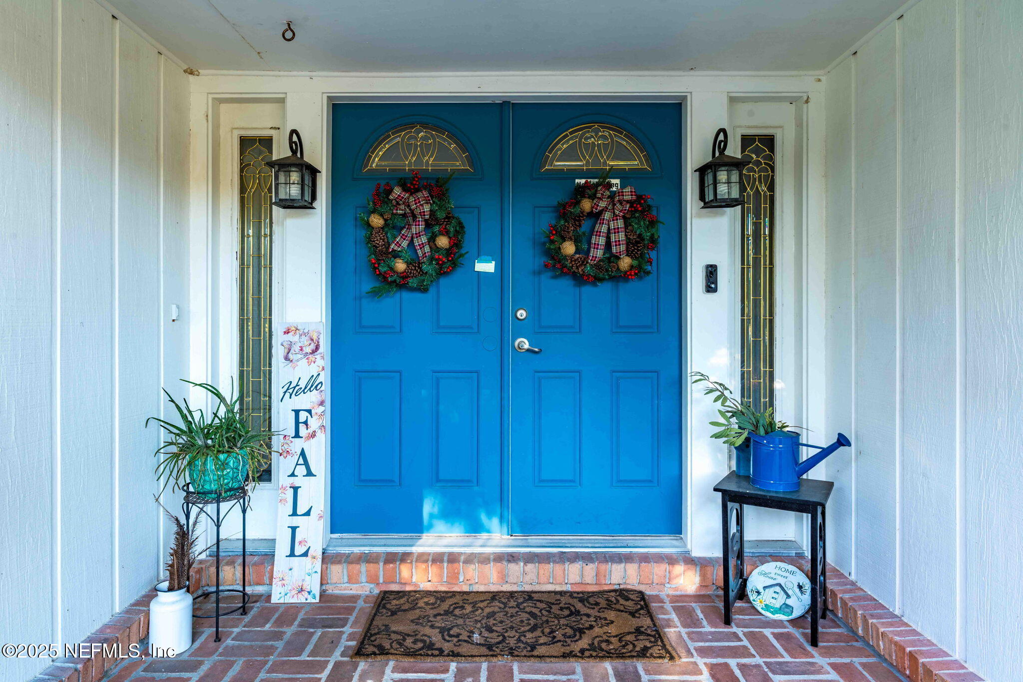 3301 Hermitage Road East Jacksonville, FL 32277 - Photo 9 of 49 a view of entryway with wooden floor