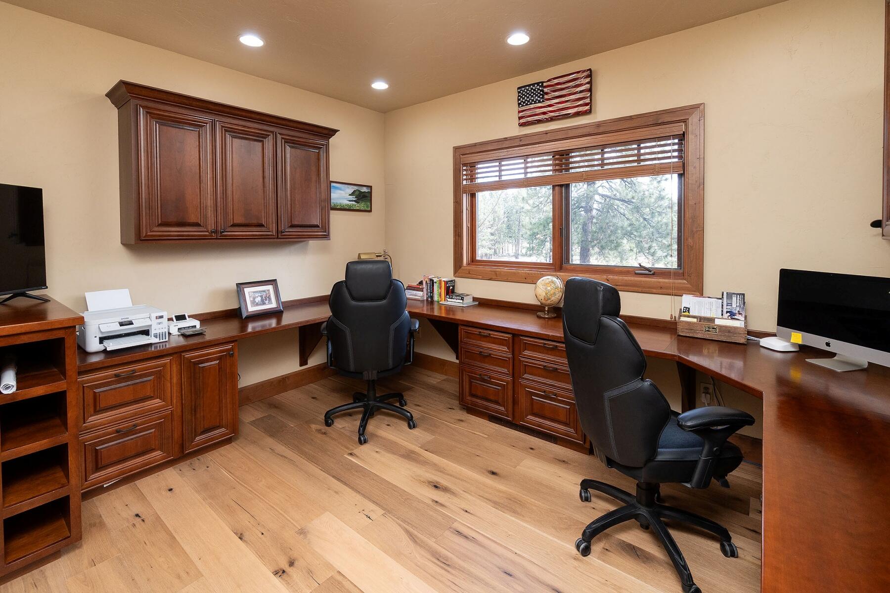 20112 Star Fire Ridge Court Bend, OR 97702 - Photo 21 of 72