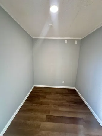 $1,200 | 2529 Mcdonald Road, Oyster Creek, TX 77541