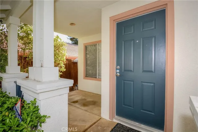 $3,380 | 554 Pointe Vista Court, Corona, CA 92881
