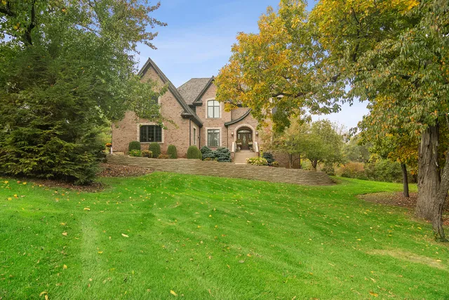 $1,340,000 | 165 Haverton Way, North Barrington, IL 60010
