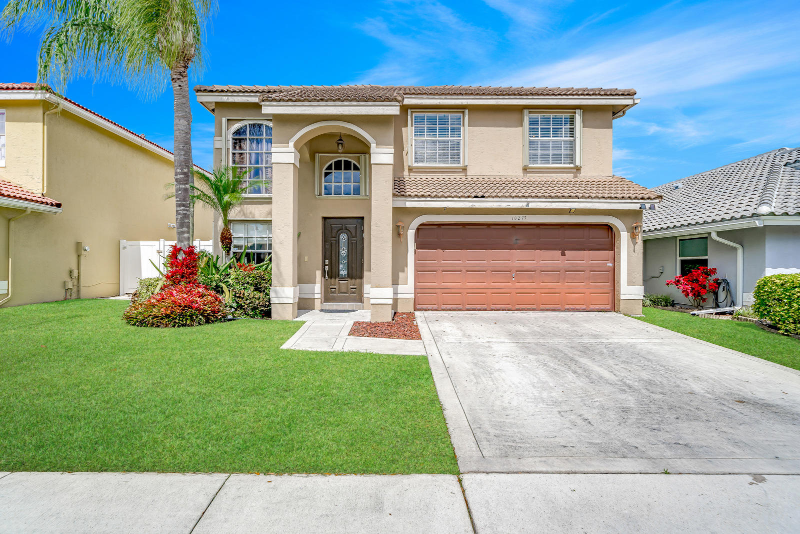 10277 Brookville Lane Boca Raton, FL 33428 - Photo 1 of 51 Front