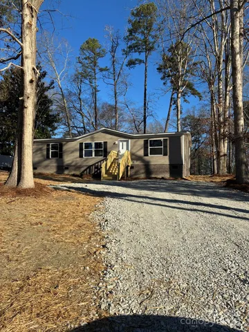 $234,900 | 702 Mullinax Circle, Blacksburg, SC 29702