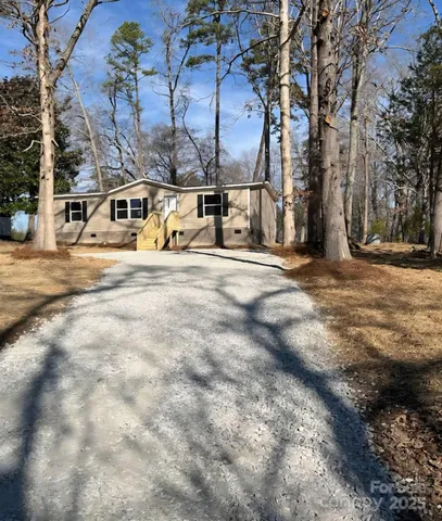 $234,900 | 702 Mullinax Circle, Blacksburg, SC 29702