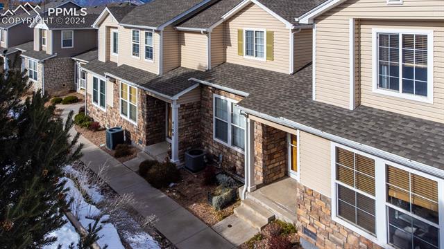 4104 Diamond Ridge View Colorado Springs, CO 80918 - Photo 11 of 14