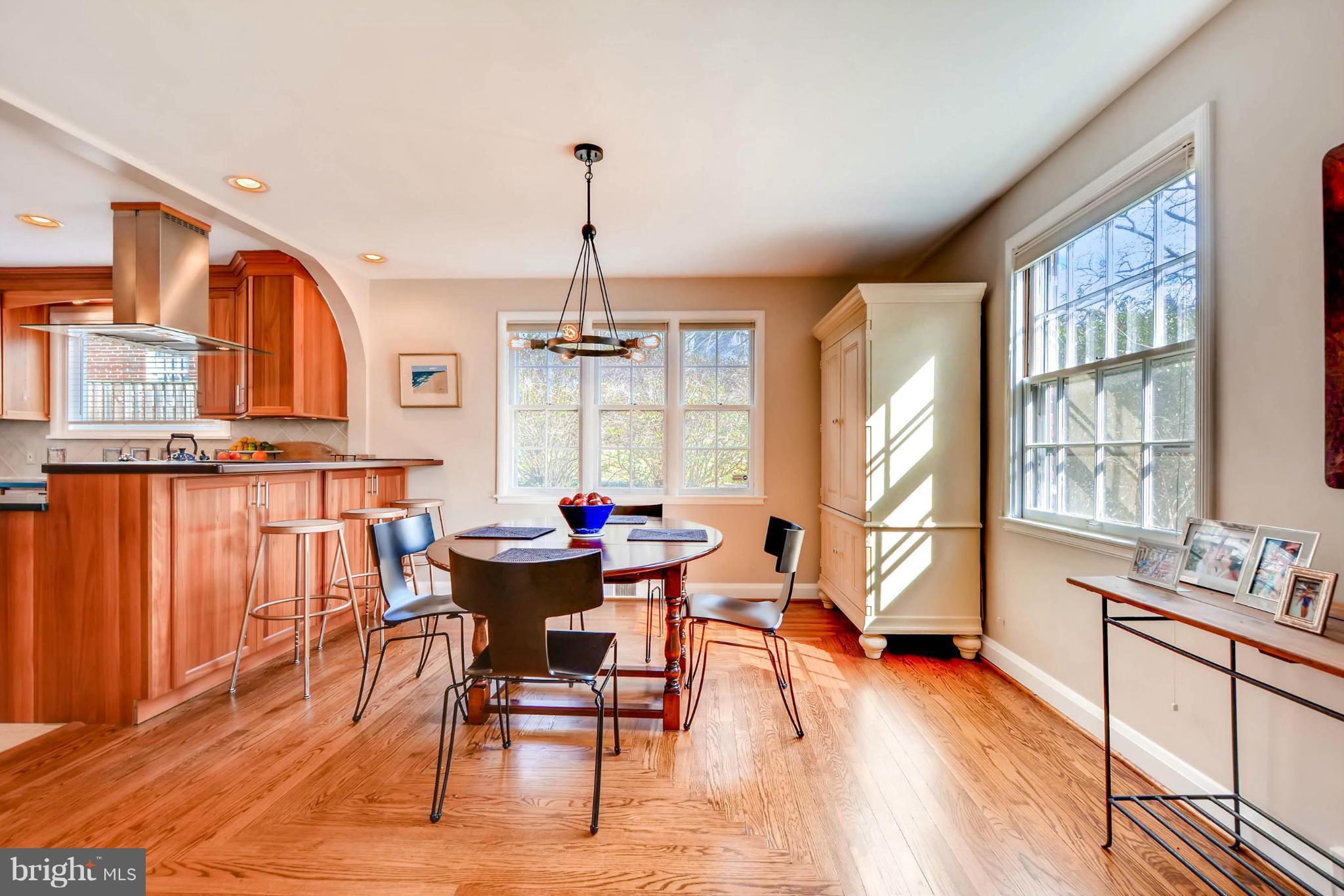 12 St Georges Road Baltimore, MD 21210 - Photo 7 of 30 Dining Room