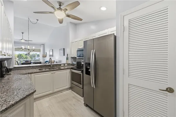 $2,400 | 5010 Cedar Springs Drive, Unit 202, Naples, FL 34110