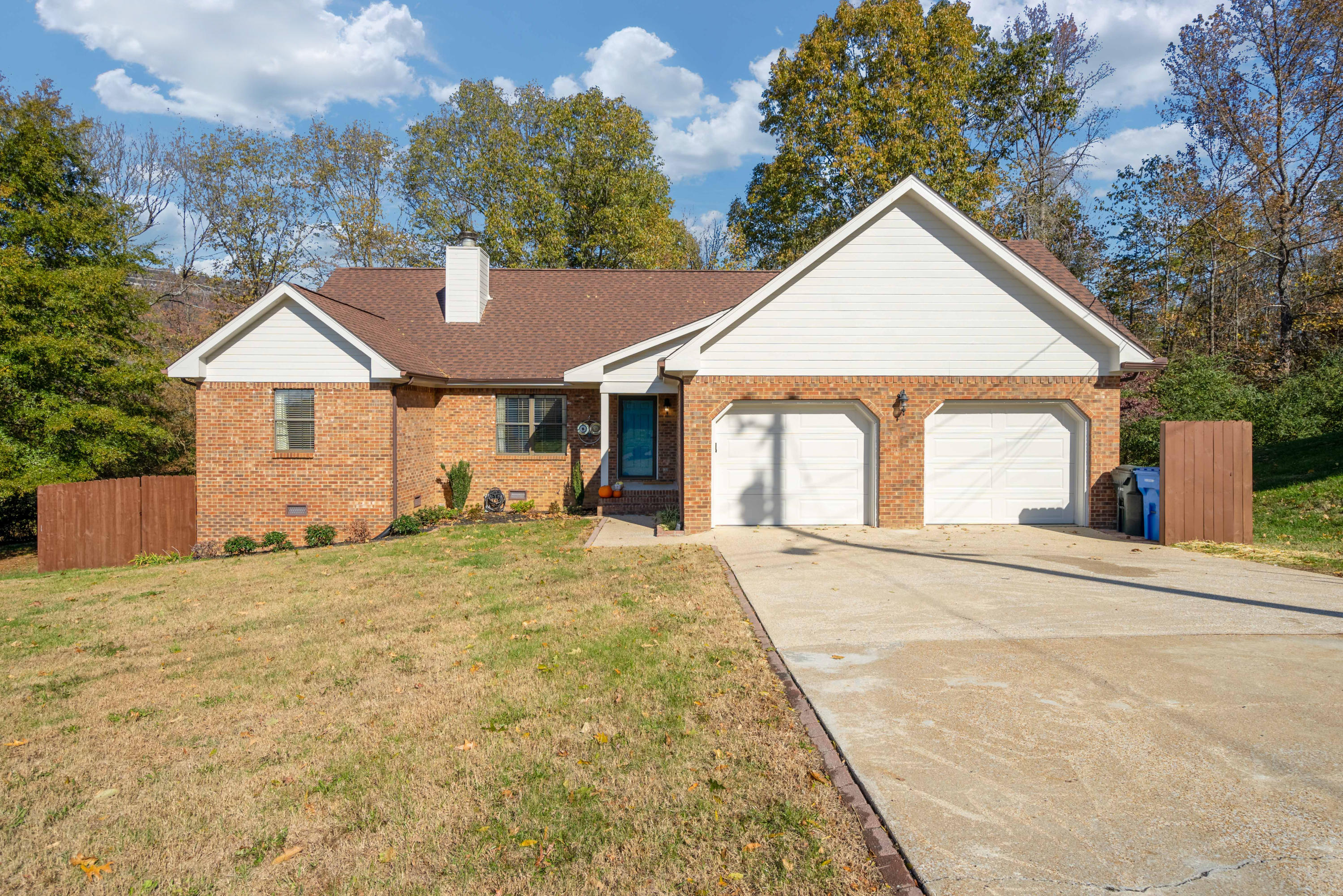 4523 Spring Lake Road Chattanooga, TN 37415 - Photo 1 of 28 Welcome home!