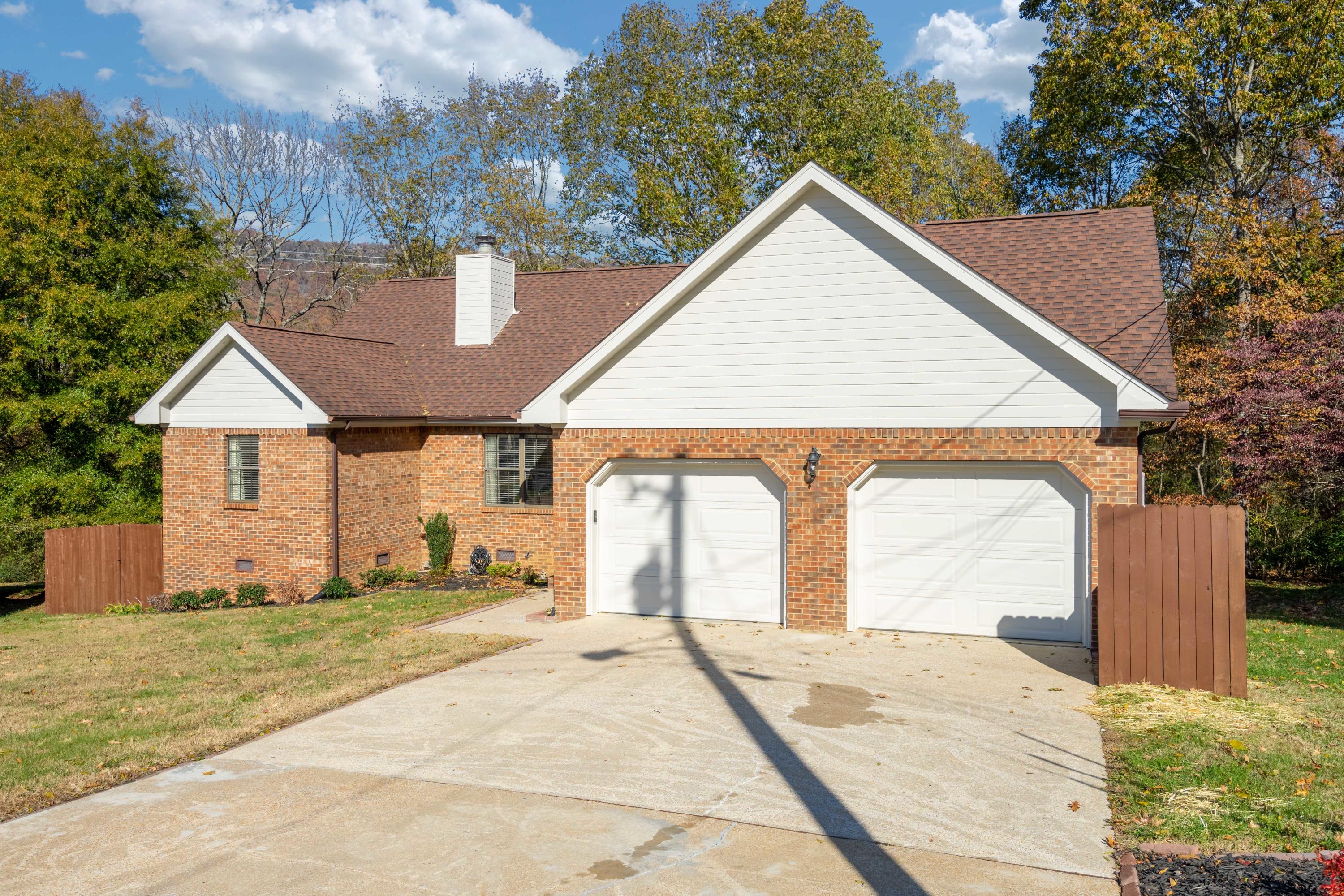 4523 Spring Lake Road Chattanooga, TN 37415 - Photo 27 of 28 Street View