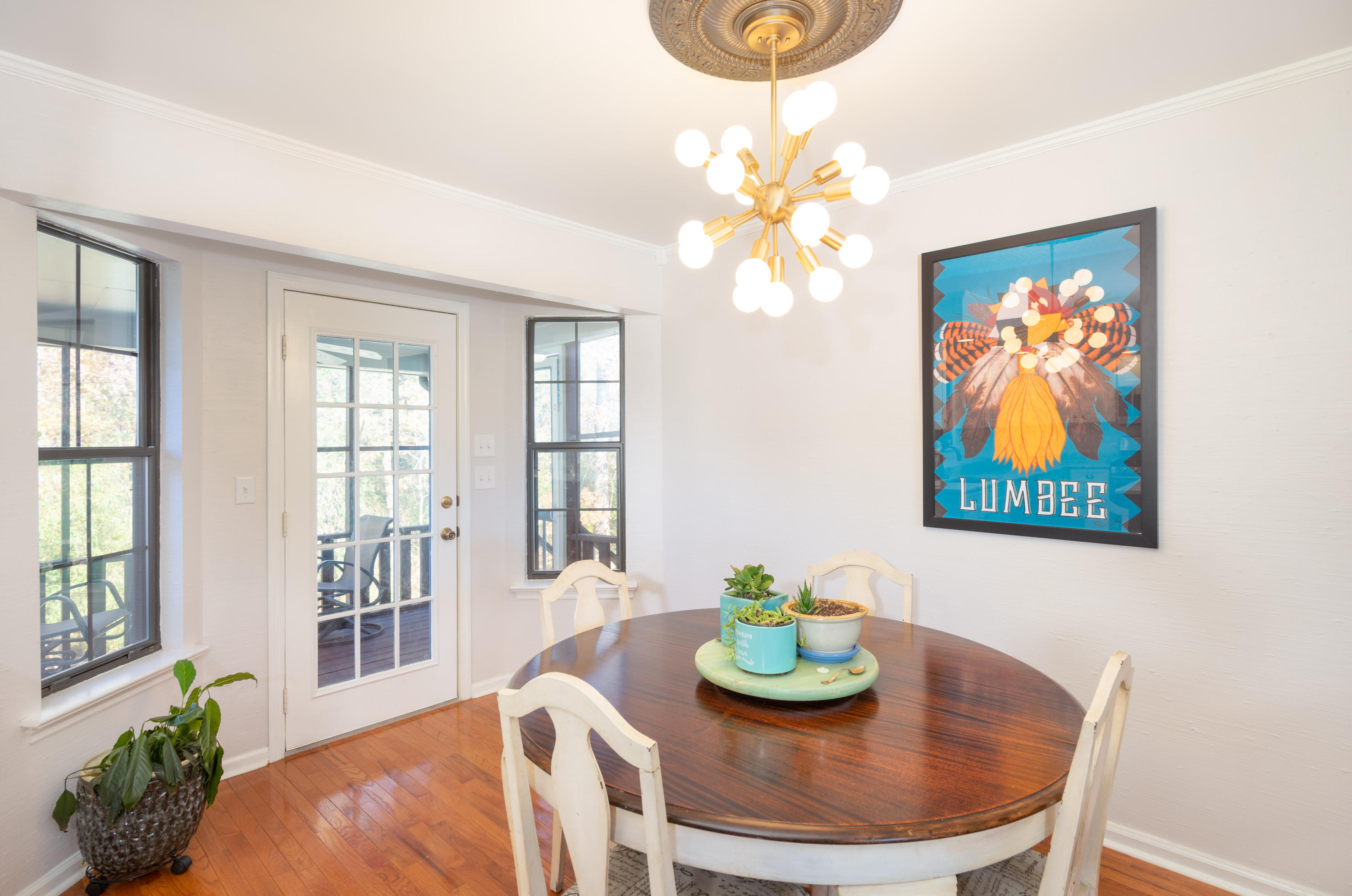 4523 Spring Lake Road Chattanooga, TN 37415 - Photo 10 of 28 Dining Area