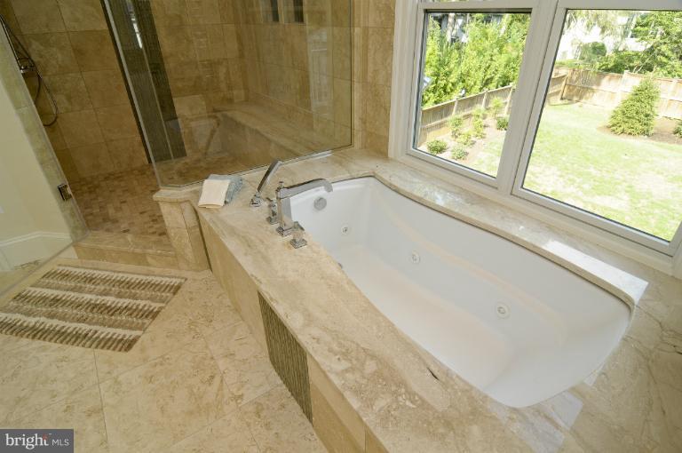 8023 Aberdeen Road Bethesda, MD 20814 - Photo 18 of 30 Bath (Master)