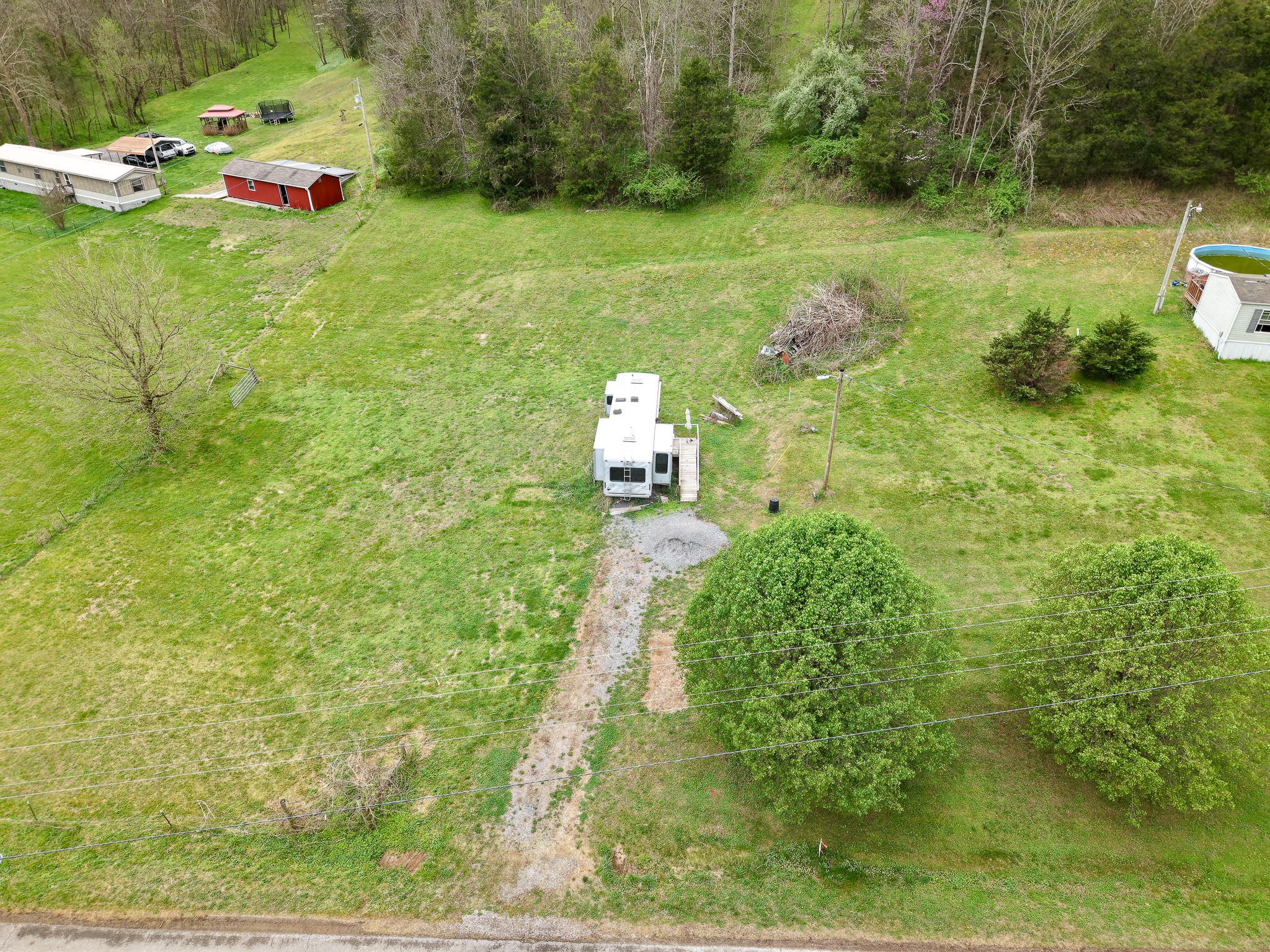 1675 Indian Creek Road Whitleyville, TN 38588 - Photo 4 of 10
