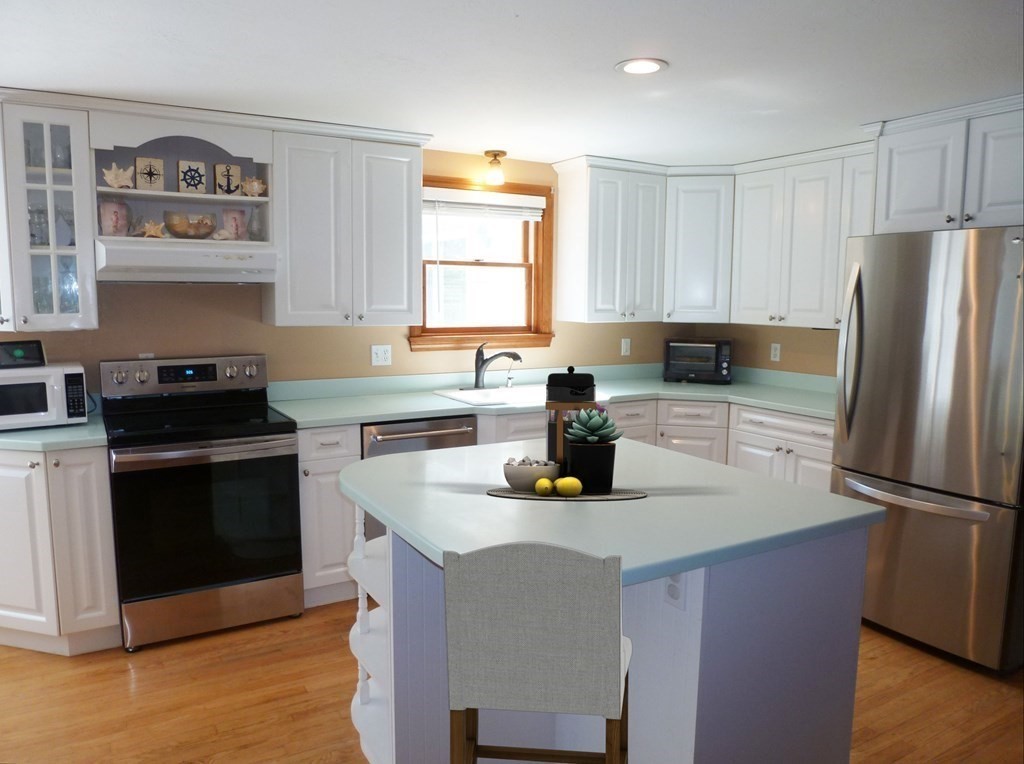 18 Dukes Brook Road Plympton, MA 02367 - Photo 13 of 27 Gallery Image 13
