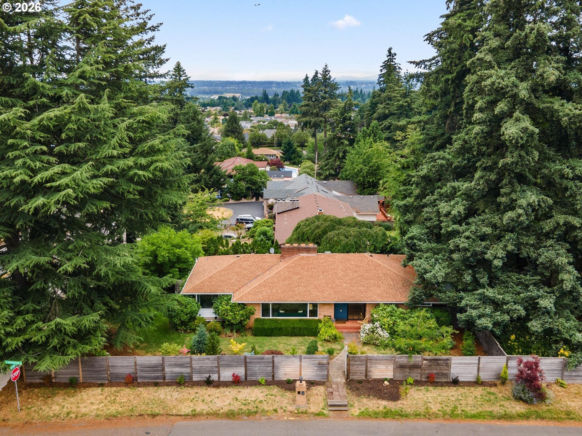 15015 Northeast Multnomah Street Portland, OR 97230 - Photo 2 of 48