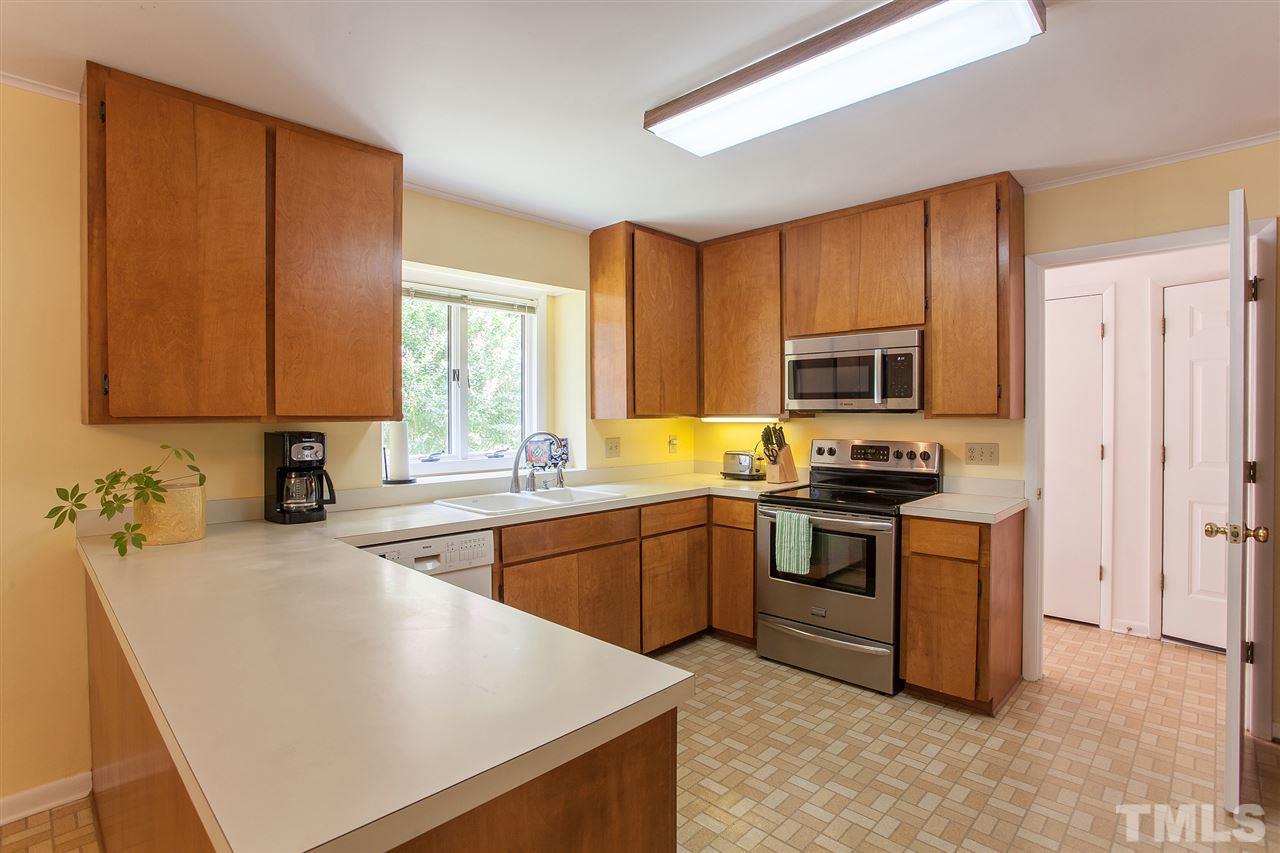 2719 Old Sugar Road Durham, NC 27707 - Photo 9 of 30 Gallery Image 9