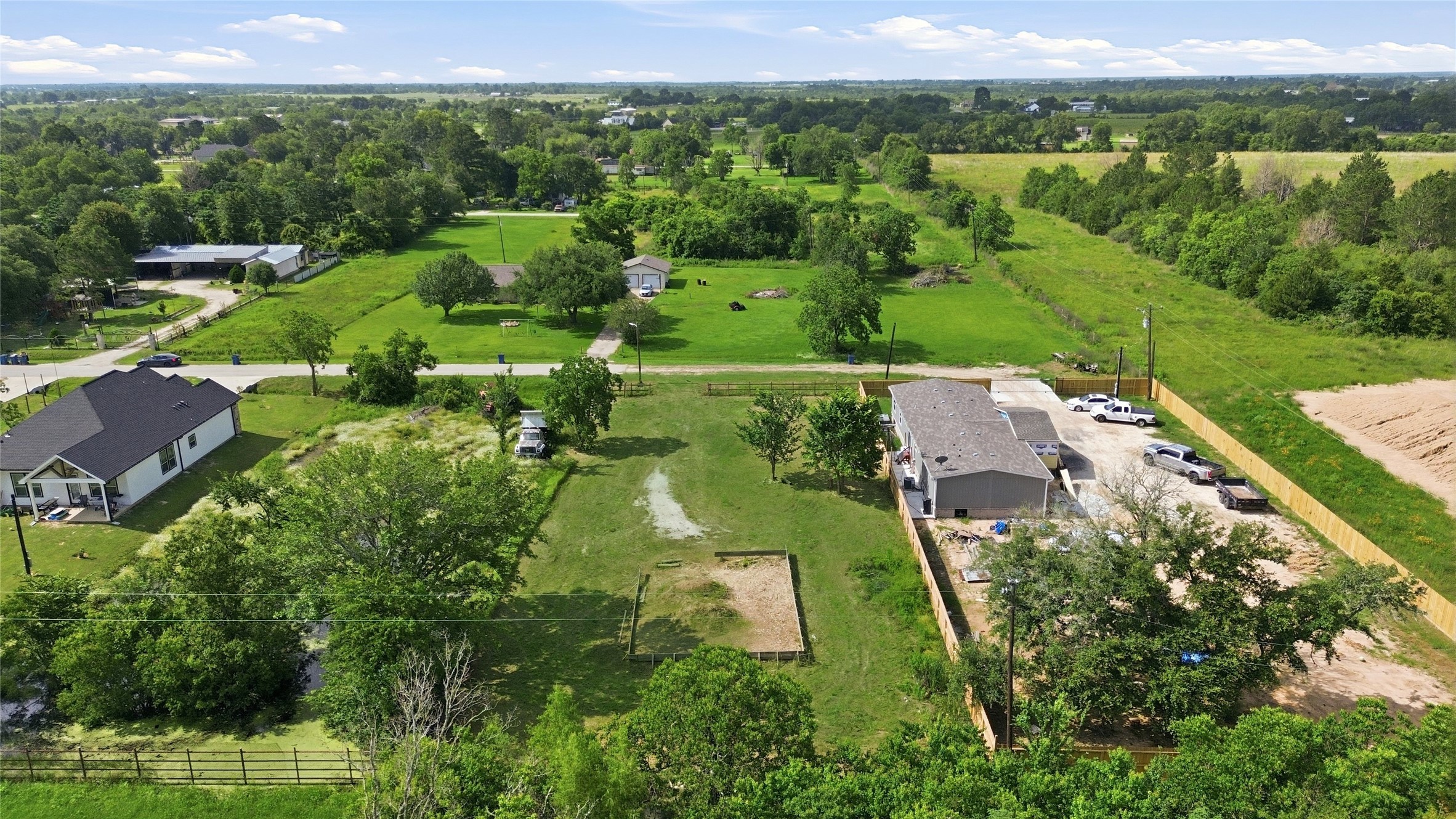 604 Sharon Street Prairie View, TX 77484 - Photo 2 of 9