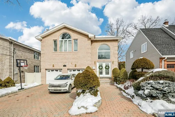 $2,650 | 691 Hamilton Avenue, Unit B, Ridgefield, NJ 07657