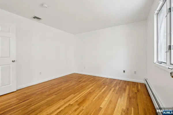 $2,650 | 691 Hamilton Avenue, Unit B, Ridgefield, NJ 07657