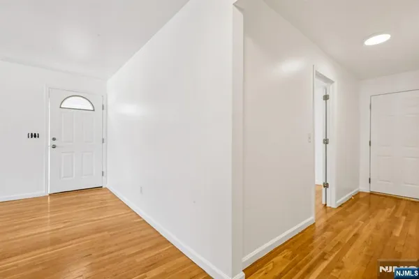 $2,650 | 691 Hamilton Avenue, Unit B, Ridgefield, NJ 07657