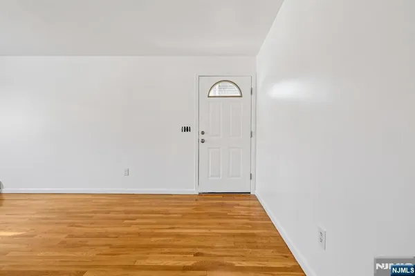 $2,650 | 691 Hamilton Avenue, Unit B, Ridgefield, NJ 07657