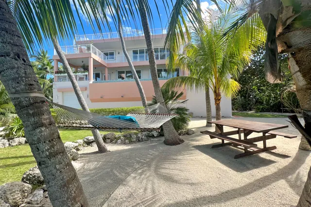 $5,900,000 | 100 List Street, Islamorada, FL 33036