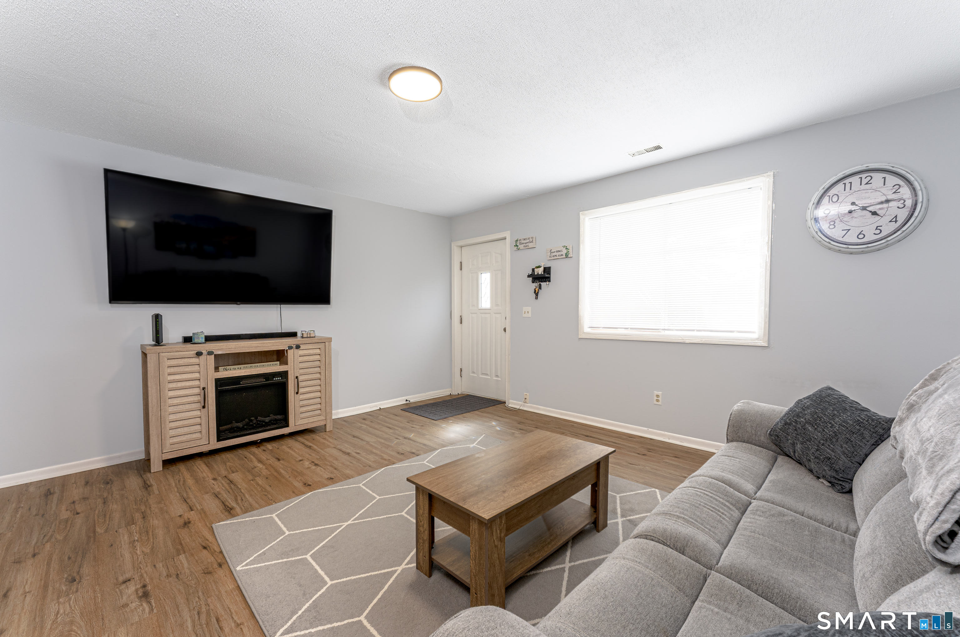 330 Short Beach Road, Unit F8 East Haven, CT 06512 - Photo 11 of 29