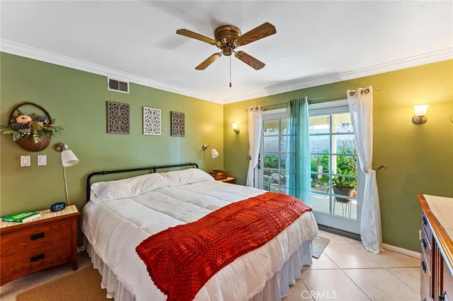 $1,073,000 | 2014 East 20th Street, Santa Ana, CA 92705