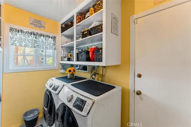 $1,073,000 | 2014 East 20th Street, Santa Ana, CA 92705