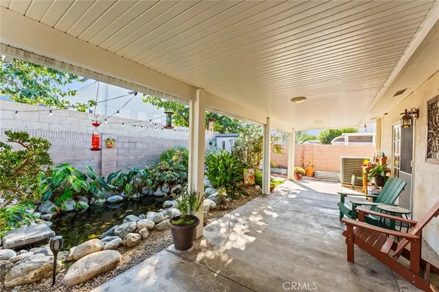 $1,083,000 | 2014 East 20th Street, Santa Ana, CA 92705