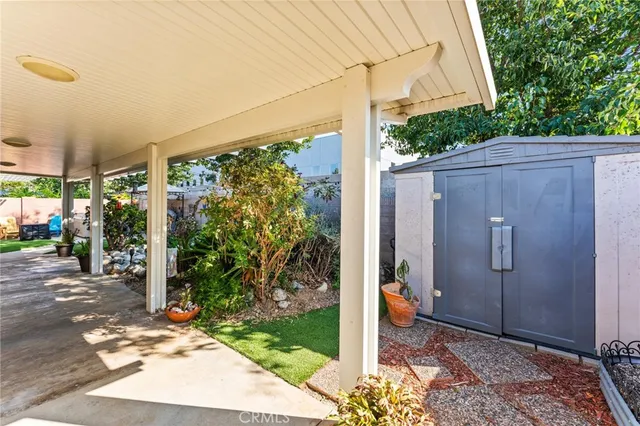 $1,073,000 | 2014 East 20th Street, Santa Ana, CA 92705