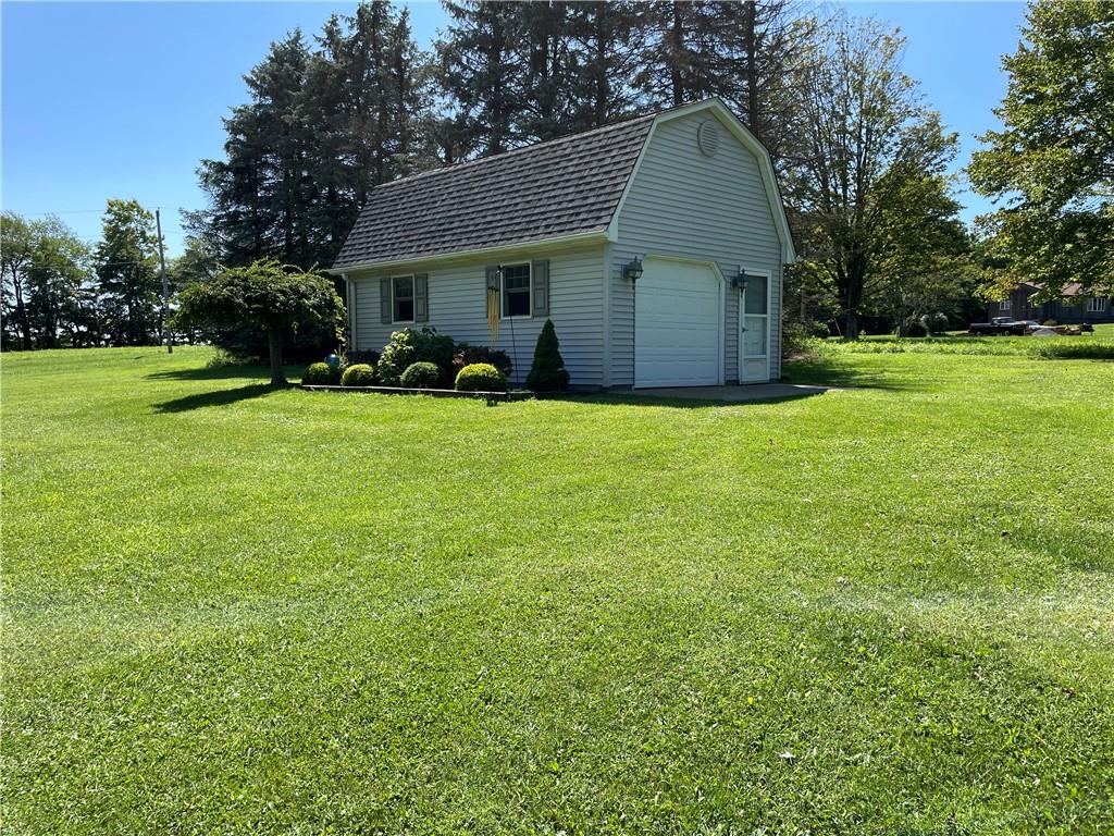 3716 Old Pittsburgh Road New Castle, PA 16101 - Photo 4 of 22 Gallery Image 4