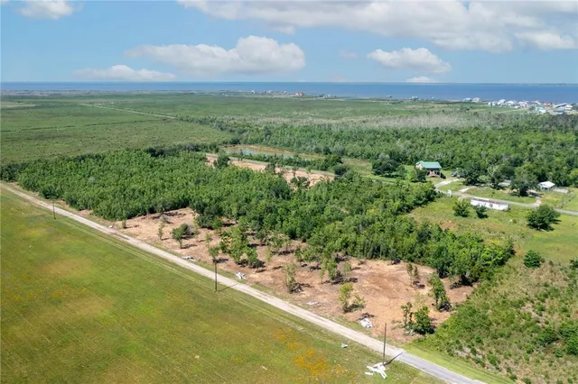 $15,000 | Boys Rd Lake, Lake Charles, LA 70607