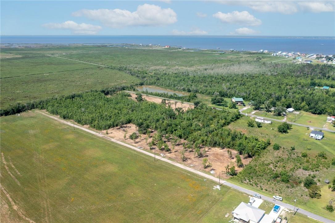 Boys Rd Lake Lake Charles, LA 70607 - Photo 2 of 13