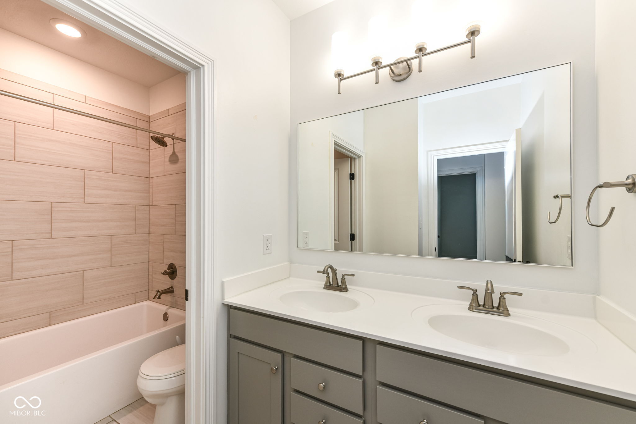 6977 McCain Way Carmel, IN 46033 - Photo 28 of 46