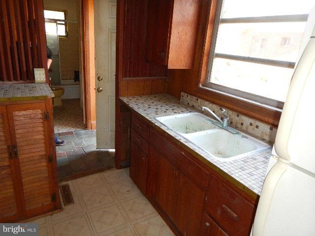 55 Stone Ridge Road Harpers Ferry, WV 25425 - Photo 5 of 10 Kitchen