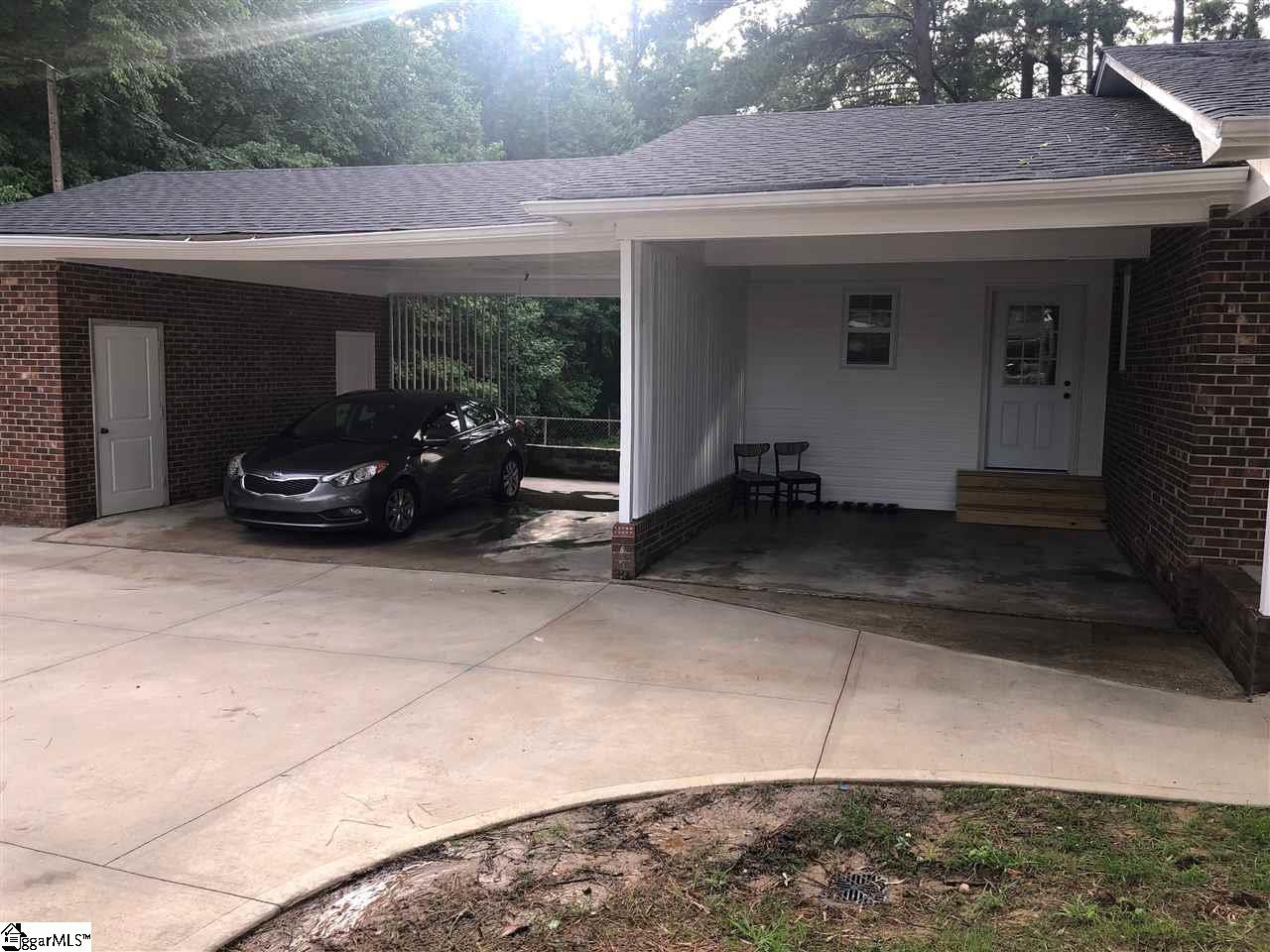 120 Cooley Bridge Road Pelzer, SC 29669 - Photo 5 of 36