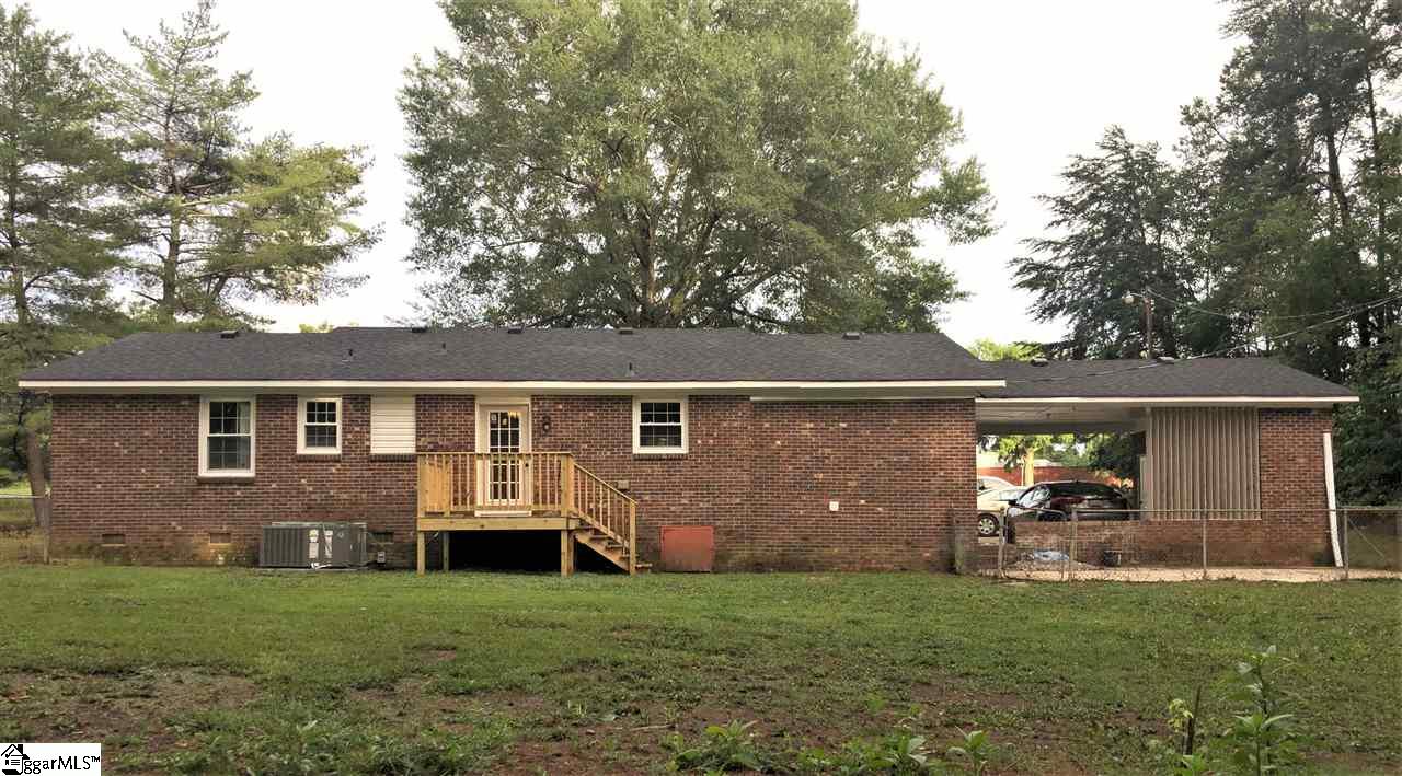120 Cooley Bridge Road Pelzer, SC 29669 - Photo 7 of 36