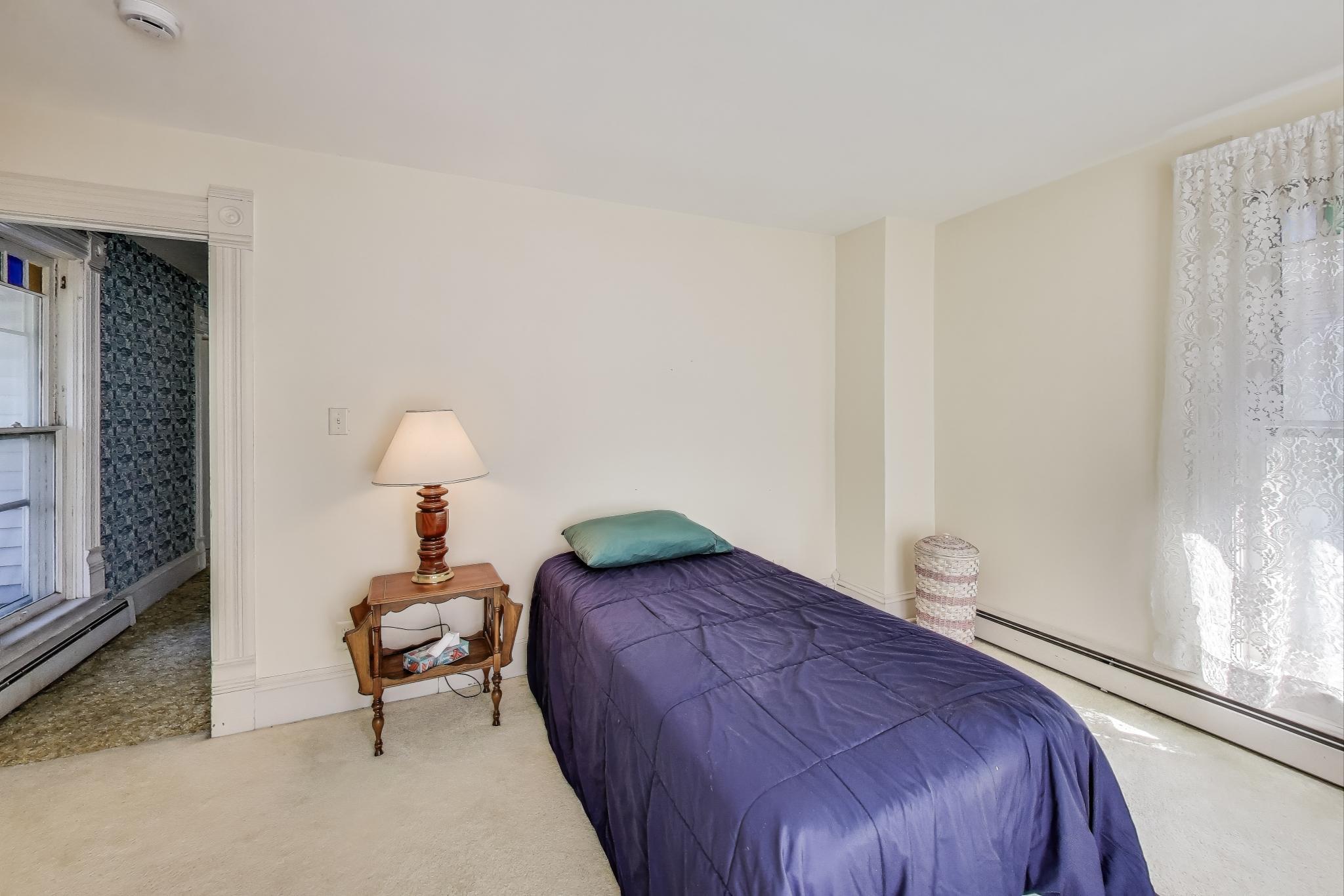 200 North Kane Street Burlington, WI 53105 - Photo 19 of 47 Primary Bedroom