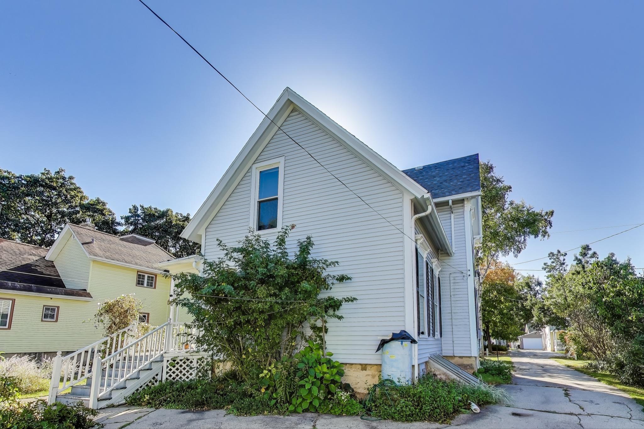 200 North Kane Street Burlington, WI 53105 - Photo 31 of 47 Back