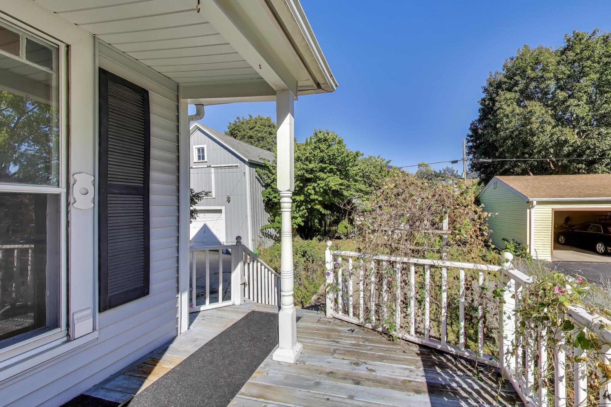 200 North Kane Street Burlington, WI 53105 - Photo 34 of 47 Back Deck